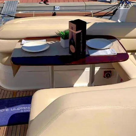 The Families Motor Yacht Spain